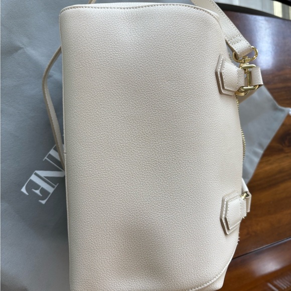 Ora Delphine Satchel in Bone Pebbled Leather w/Dust Bag- Great Used Condition - Picture 3 of 11
